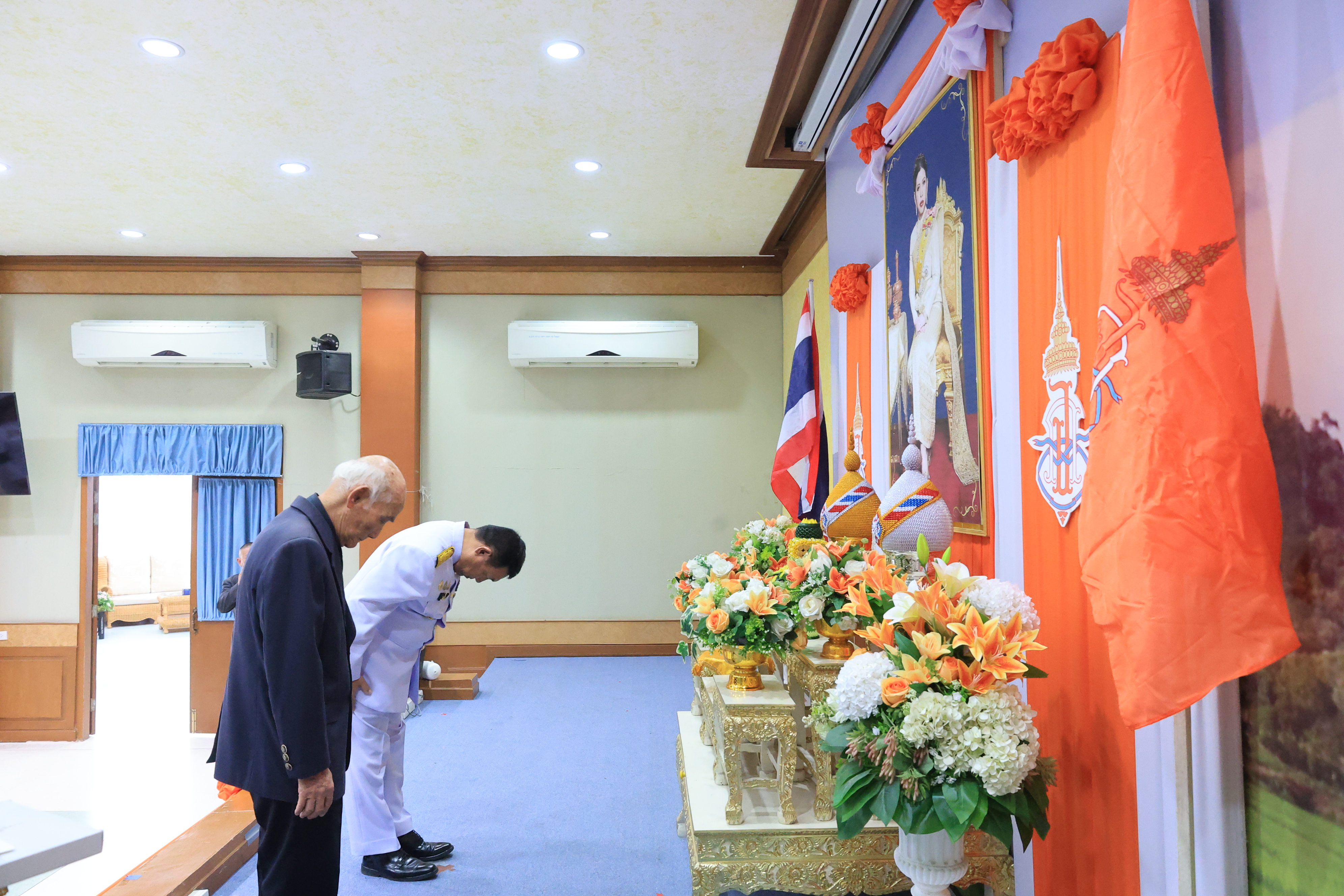 title - สมเด็จพระเจ้าน้องนางเธอ เจ้าฟ้าจุฬาภรณวลัยลักษณ์ อัครราชกุมารี กรมพระศรีสวางควัฒน วรขัตติยราชนารี พระราชทาน ส.ค.ส. เนื่องในวาระดิถีขึ้นปีใหม่ 2569 พร้อมคำอวยพรแก่ ส.ป.ก.